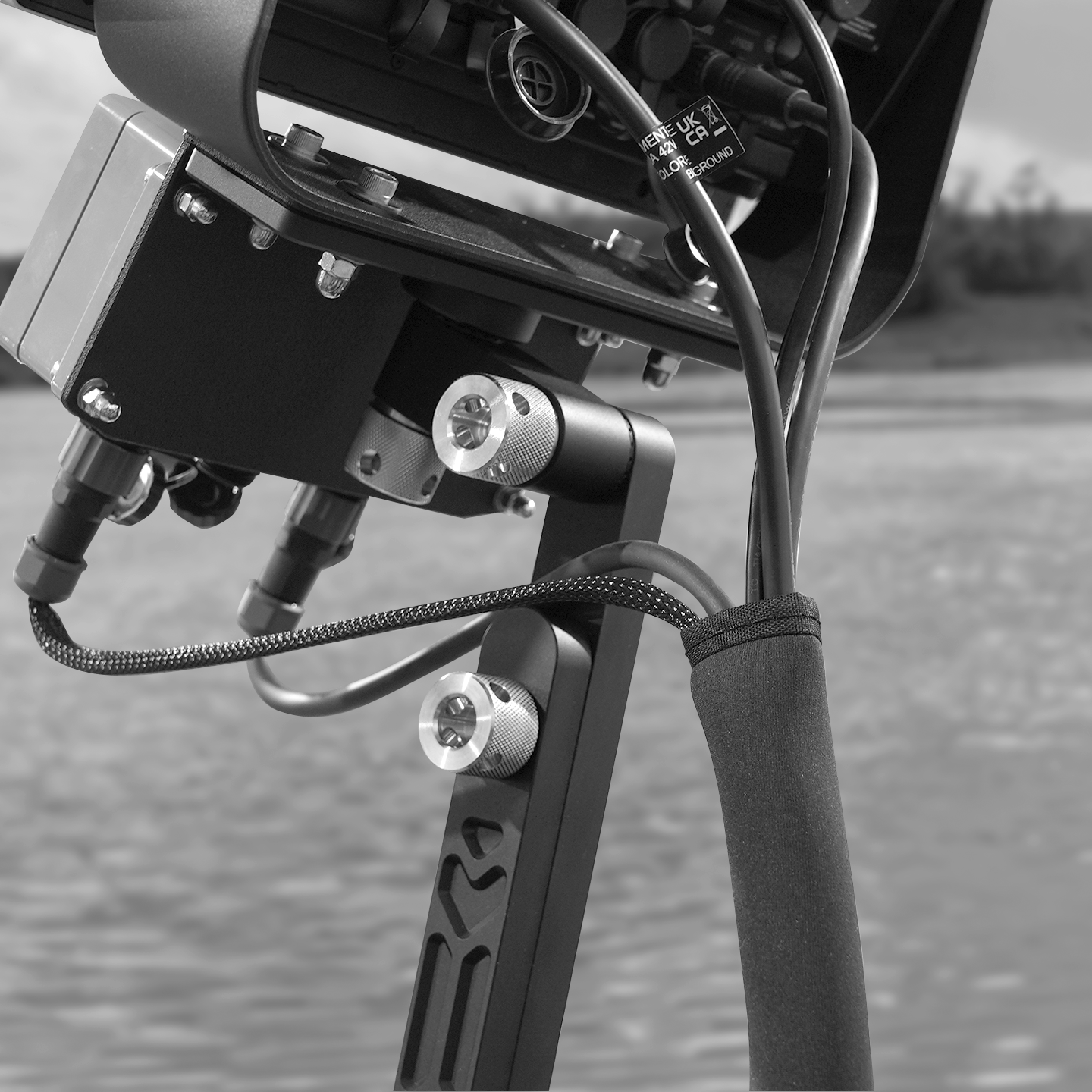 RFC-CableCase-OnBoard-03-BW