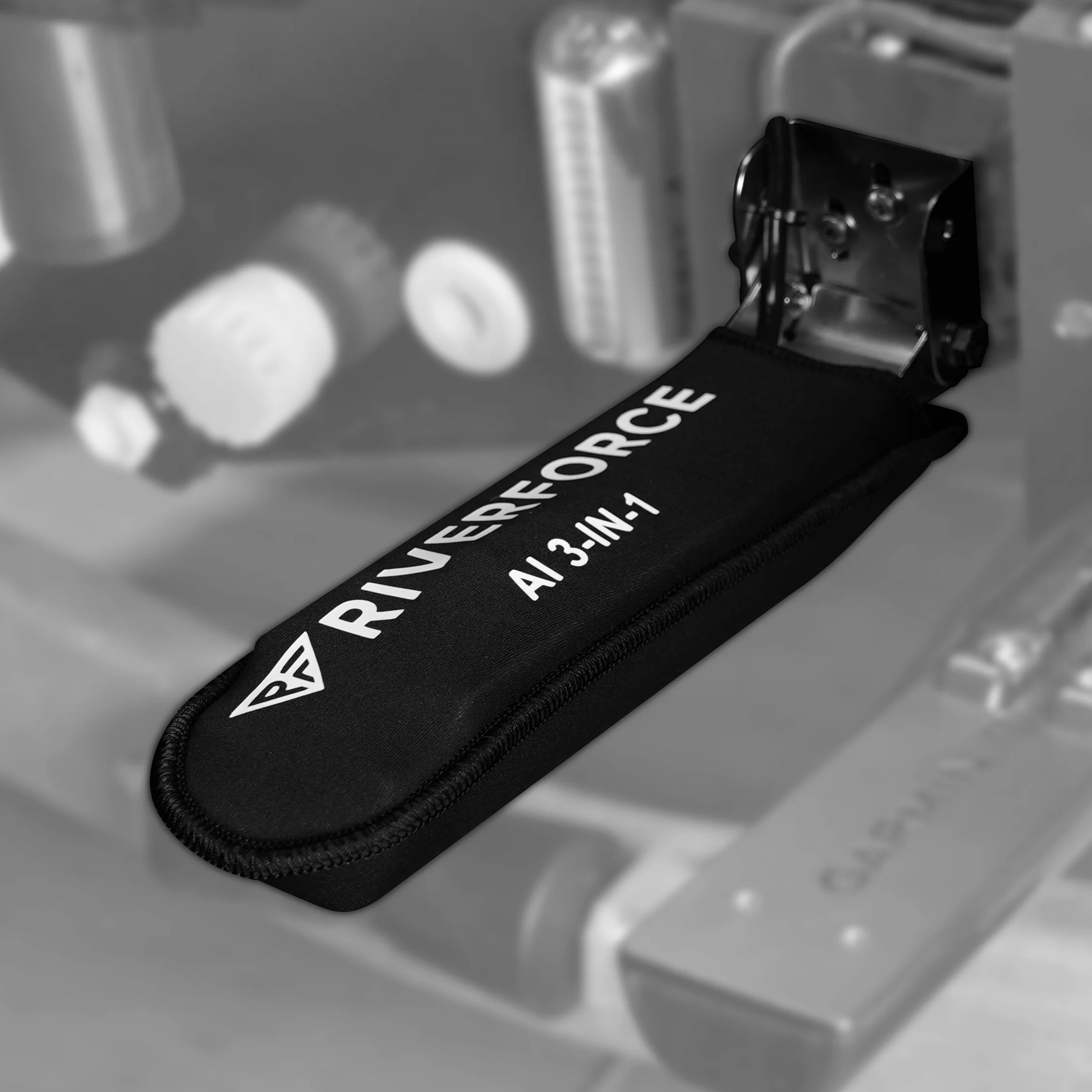 BTM-Riverforce-CoverEcho-InBoat-AI3IN1