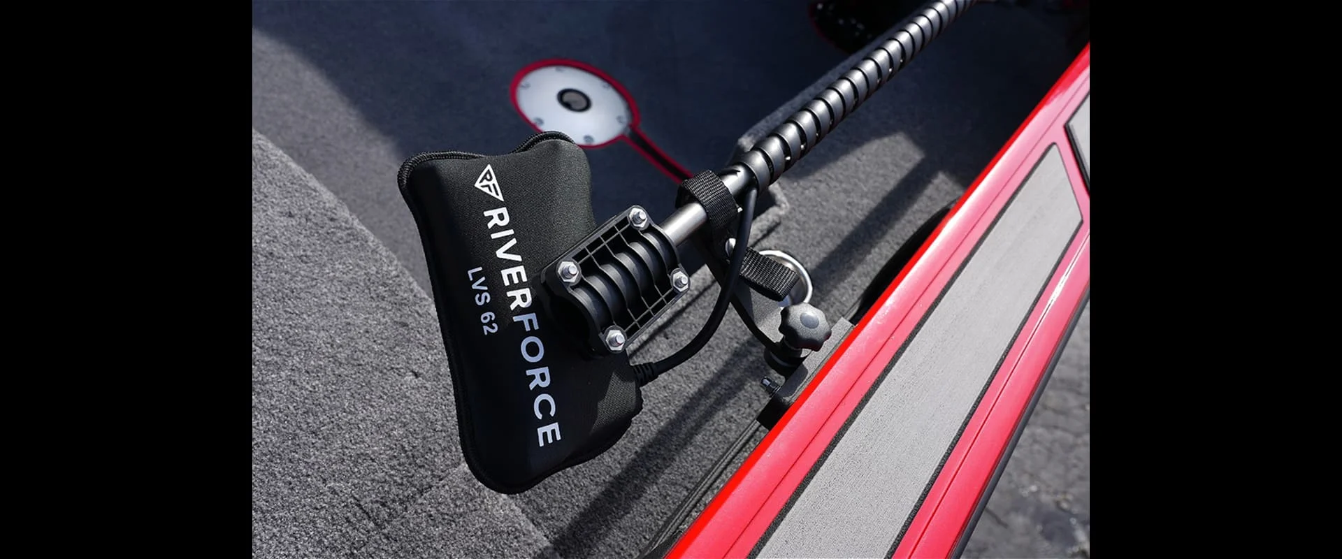 Чехлы Riverforce