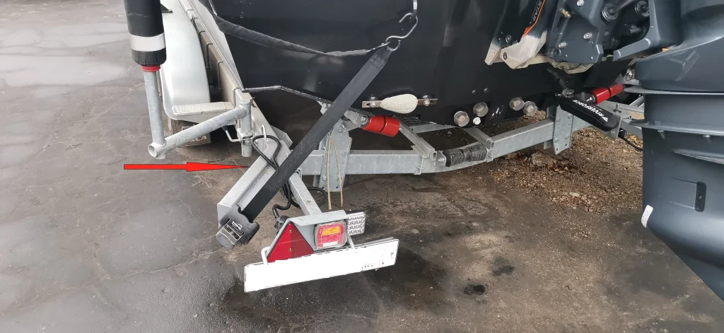 Силовой выносной кронштейн для притяжной стропы на раму прицепа 60x120мм Riverforce