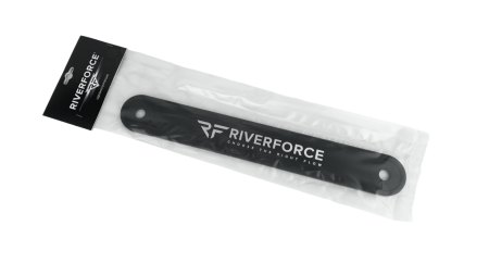 Усилитель_транца_Force_Plate_Light_Riverforce_1