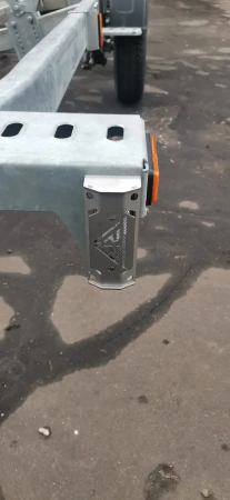 Защита габаритных фонарей Light Guard 5070 Riverforce_2